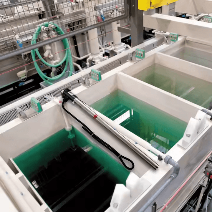 Tiges chauffantes en titane, Tubes chauffants en titane résistants aux acides et aux alcalis, Réchauffeurs de liquide spéciaux pour cuves de galvanoplastie - Image 6